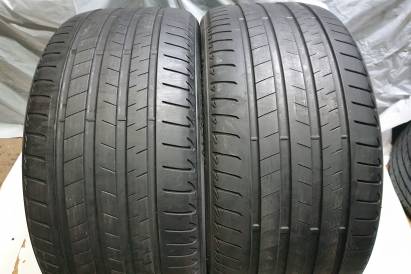 Anvelope Second Hand Bridgestone Vara - 245/40 R21 100Y
